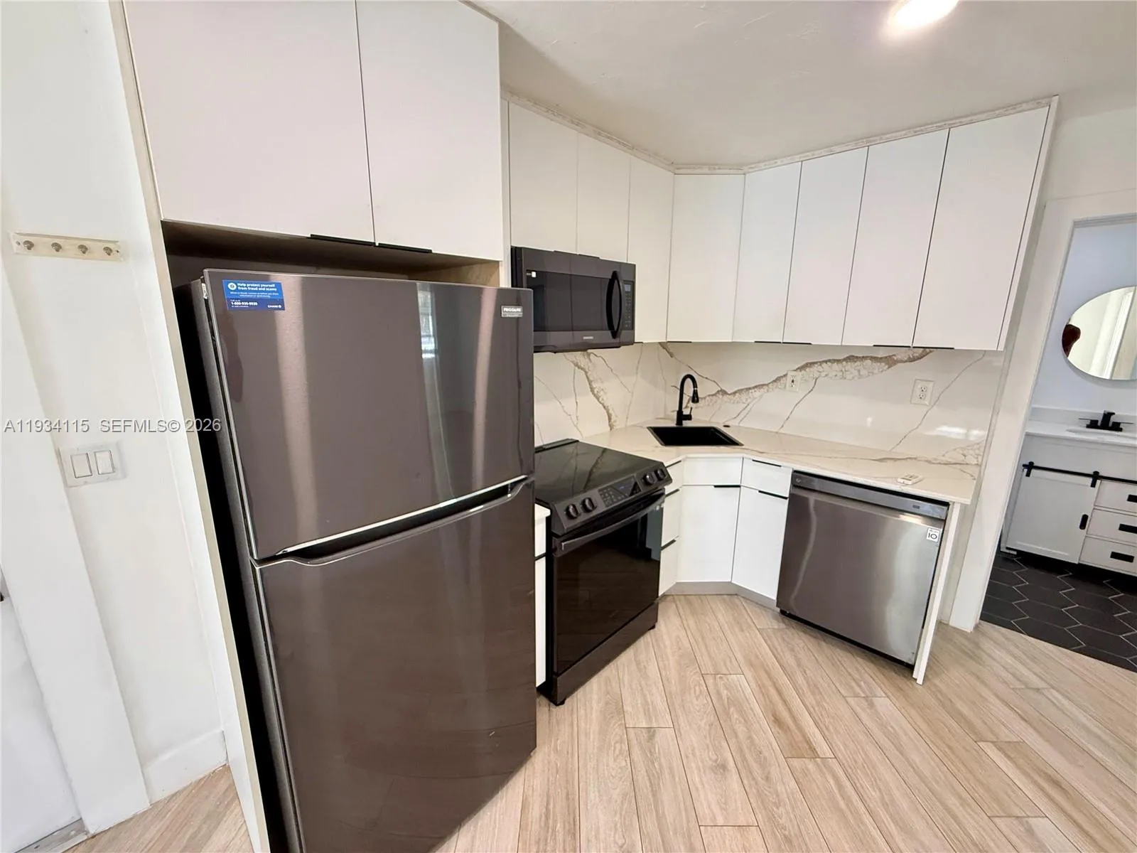 29 NW 28th St, Miami FL 33127
