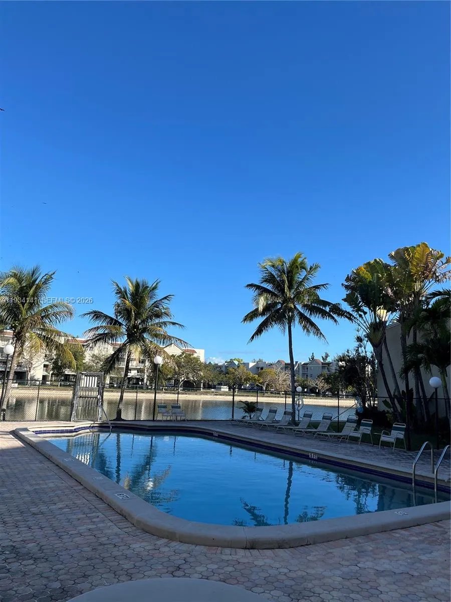 21121 SW 85th Ave # 311, Cutler Bay FL 33189