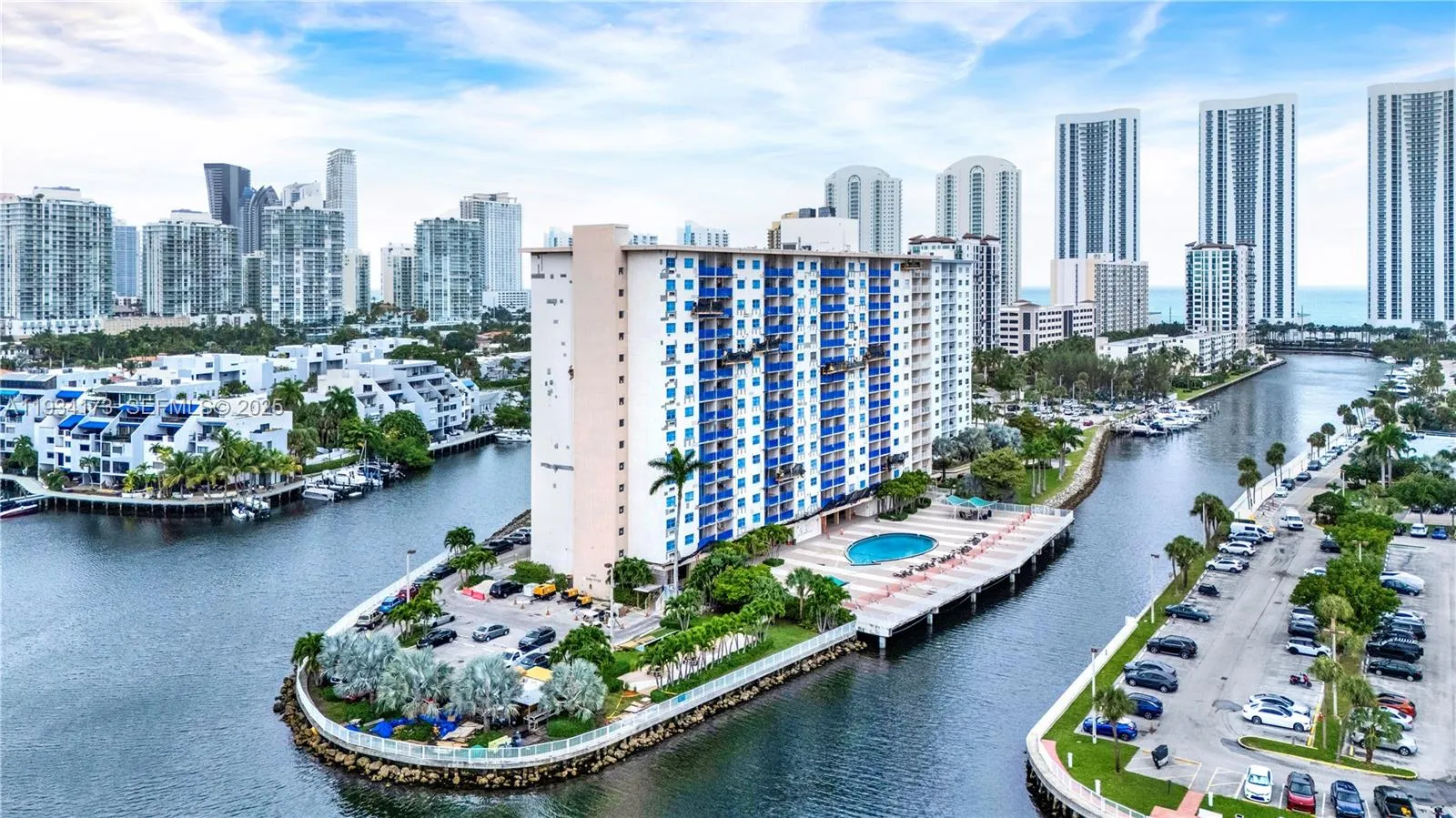 400 Kings Point Dr # 1604, Sunny Isles Beach FL 33160