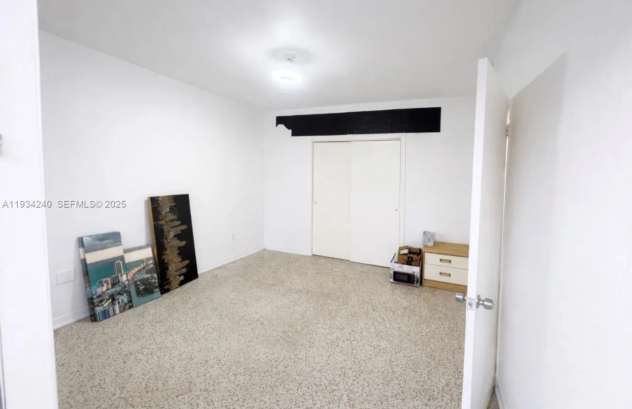 3080 SW 1st St, Miami FL 33135