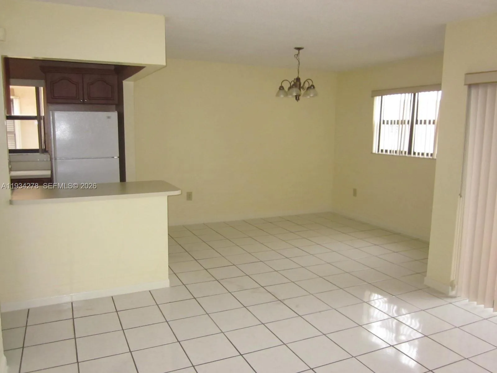 1121 SW 122 AV # 314, Miami FL 33184