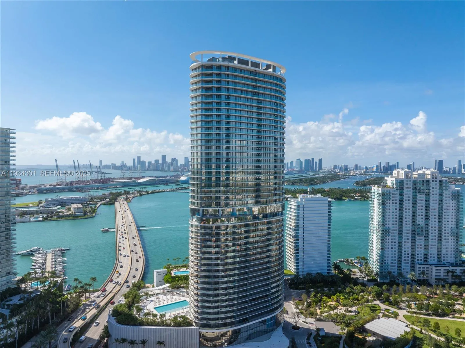 2 bedroom 2 bath for sale at 500 Alton Rd # 1602, Miami Beach FL 33139