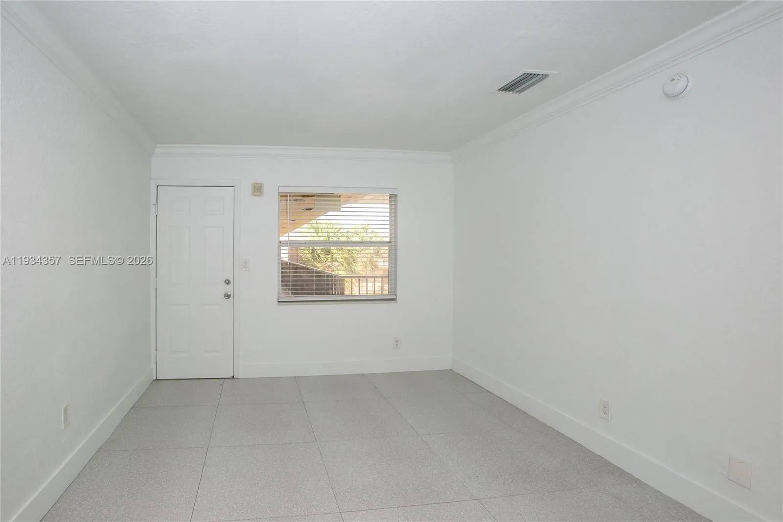1 S Royal Poinciana Blvd, Miami Springs FL 33166
