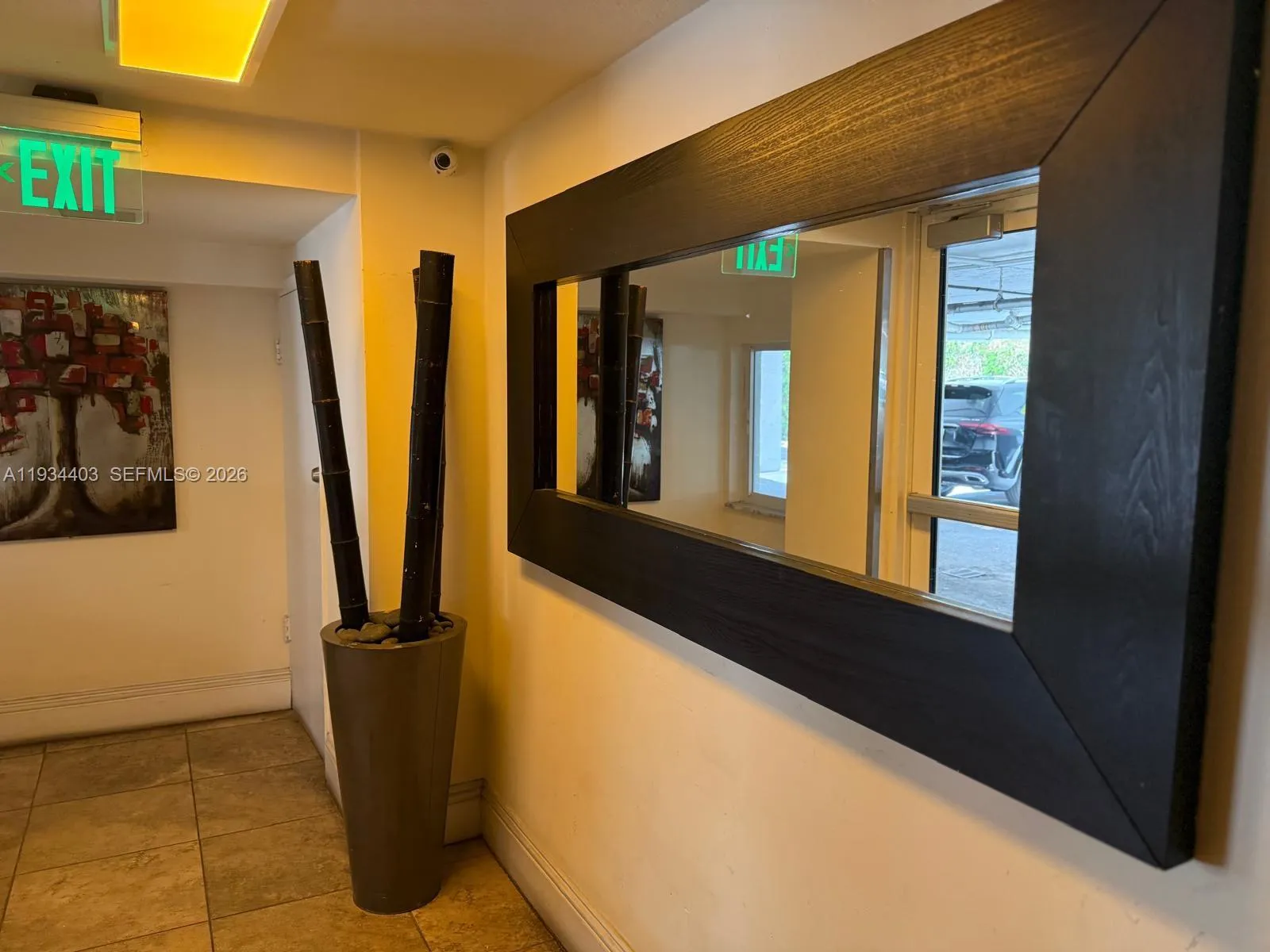 910 Michigan Ave # 305, Miami Beach FL 33139