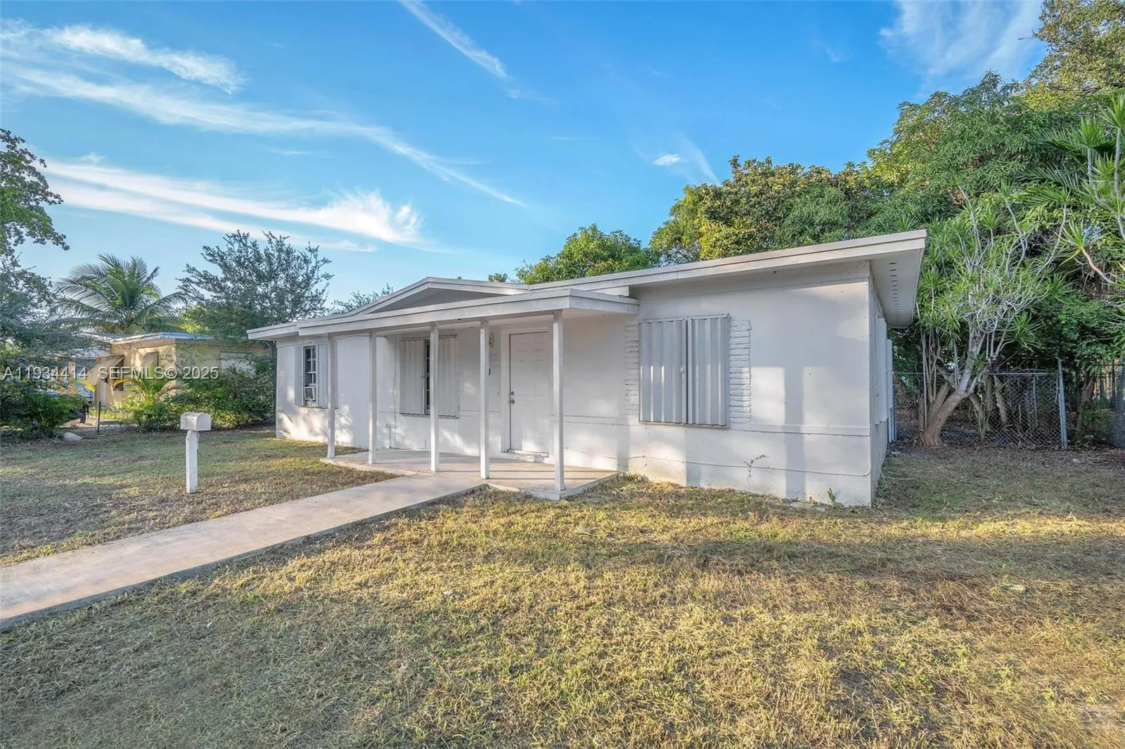265 NW 135th, North Miami FL 33168