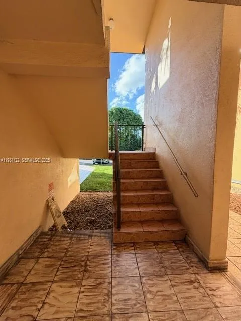 8990 SW 24th St # 215, Miami FL 33165