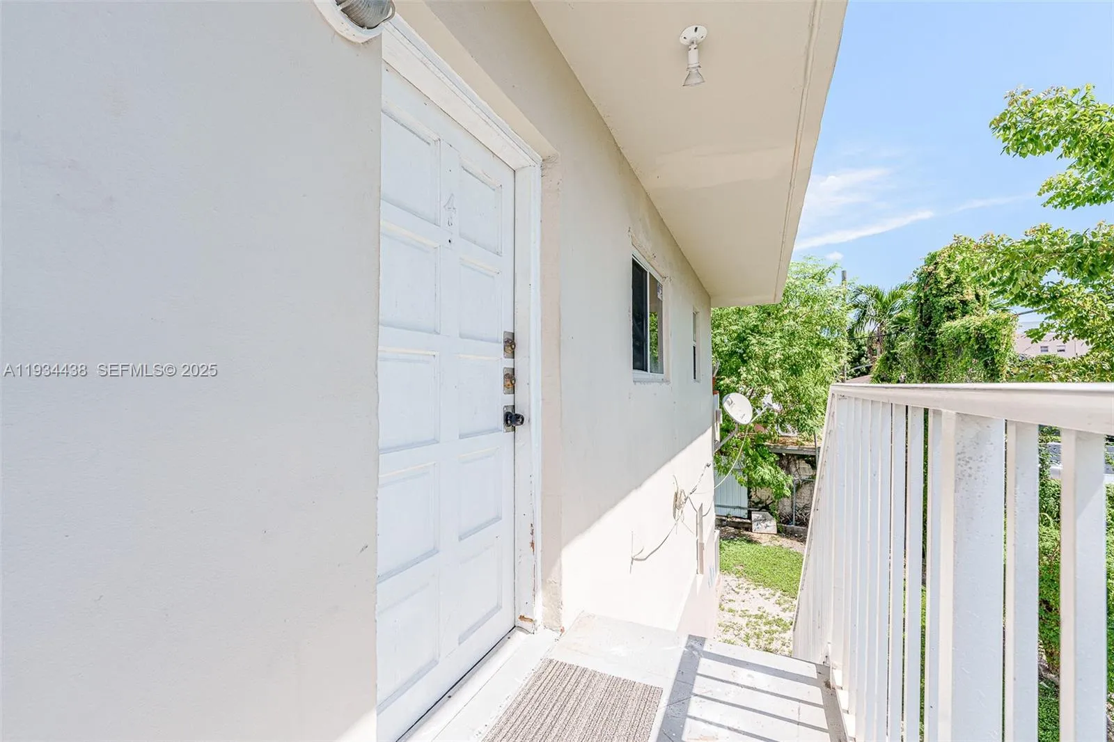621 SW 15th Ave # 4, Miami FL 33135