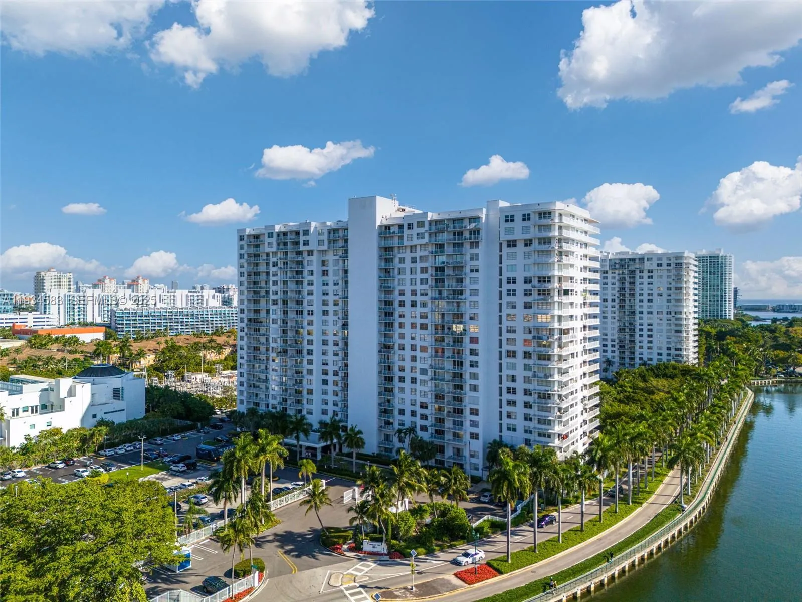 2801 NE 183rd St # 510W, Aventura FL 33160