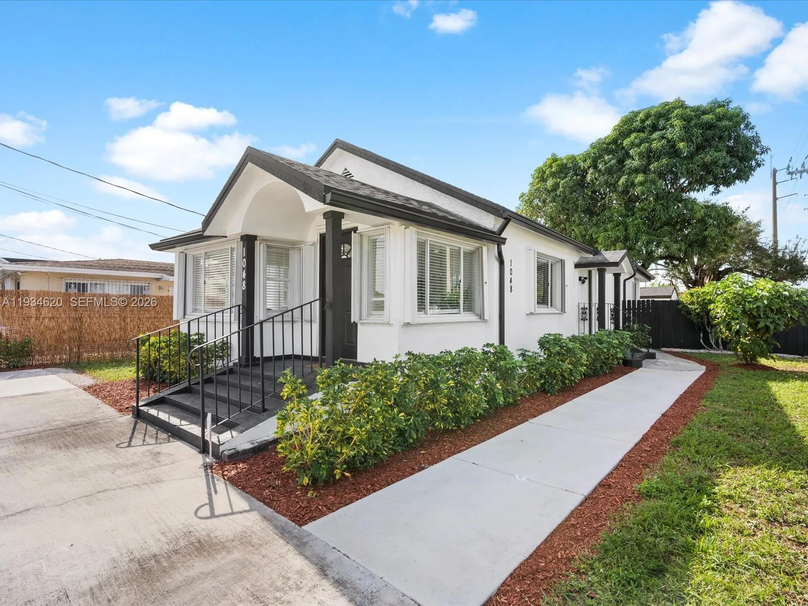 1048 NW 33rd Ave, Miami FL 33125