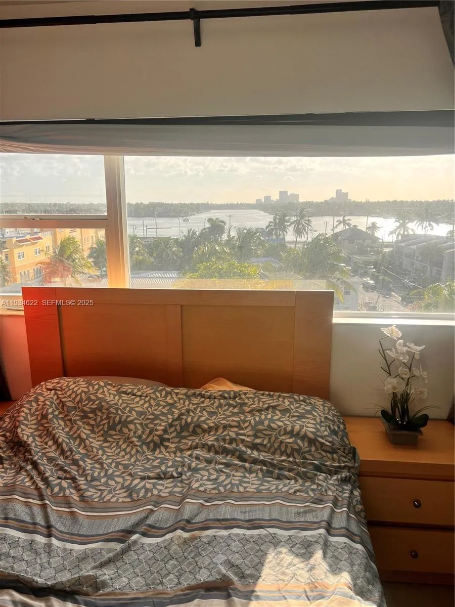 300 Oregon St # 506, Hollywood FL 33019
