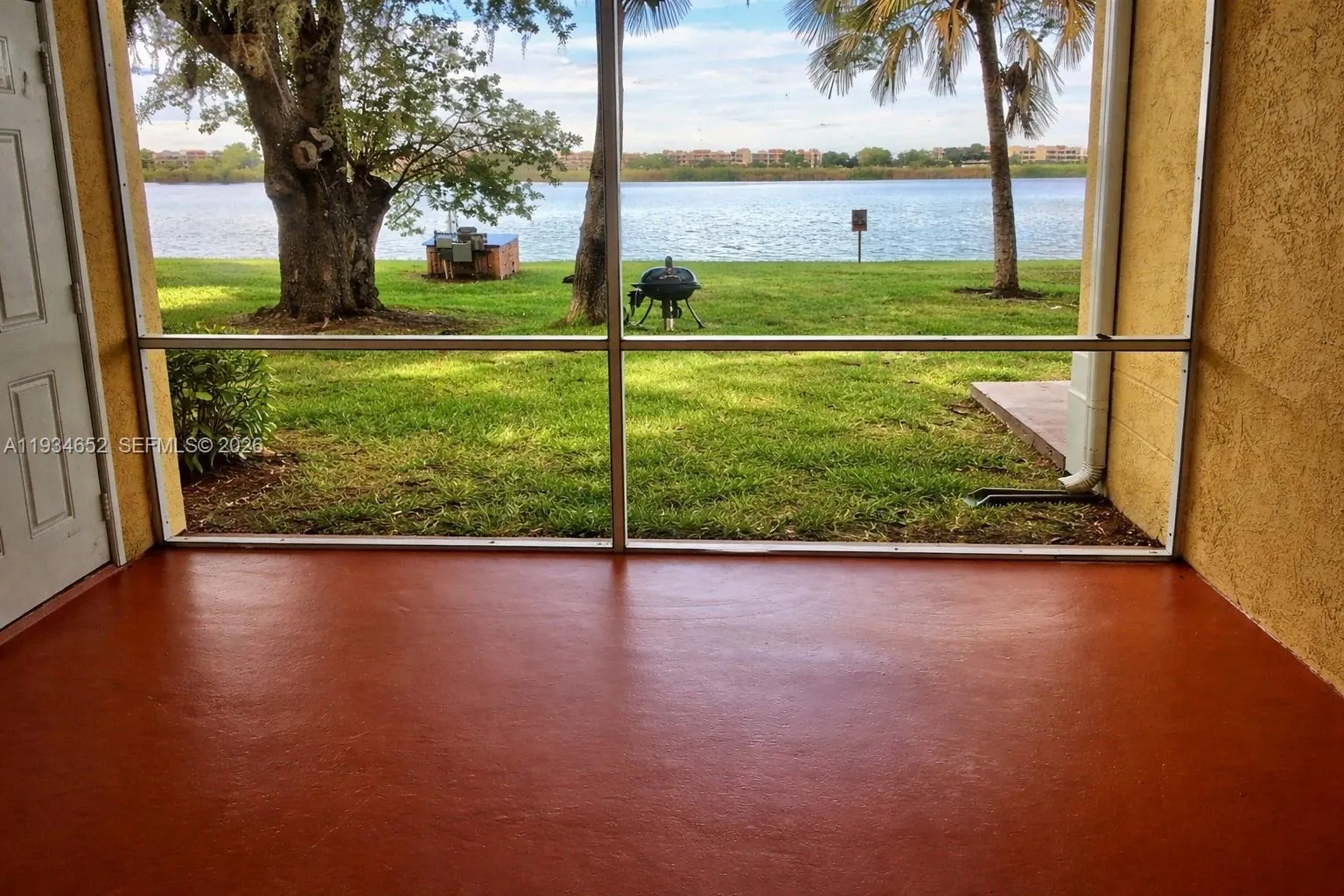 2445 NW 33rd St # 1404, Oakland Park FL 33309