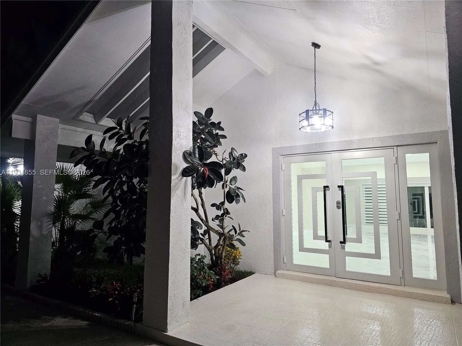 4 bedroom 2 bath for sale at 4 Alford ct, Palm Beach Gardens FL 33418