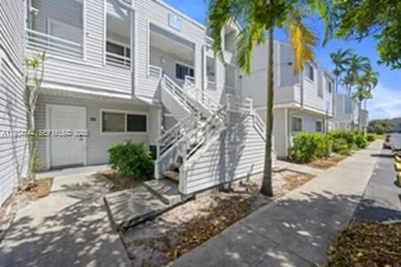 2 bedroom 2 bath for sale at 3425 NW 44th St # 204, Oakland Park FL 33309