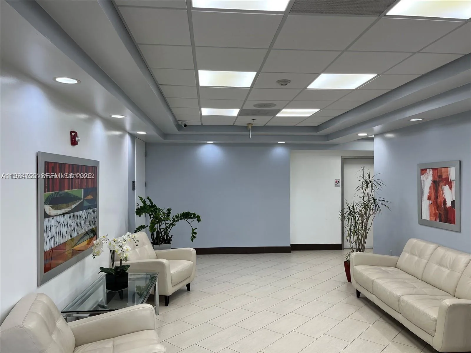 18191 NW 68th Ave, Miami FL 33015