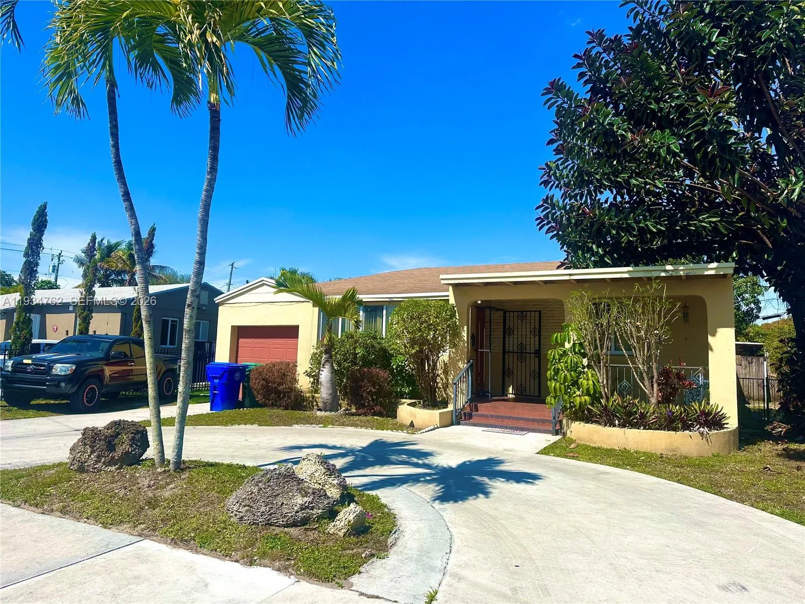 4361 SW 3rd St, Miami FL 33134