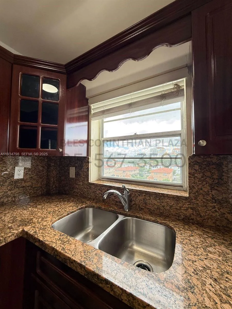 22 Salamanca Ave # 501, Coral Gables FL 33134