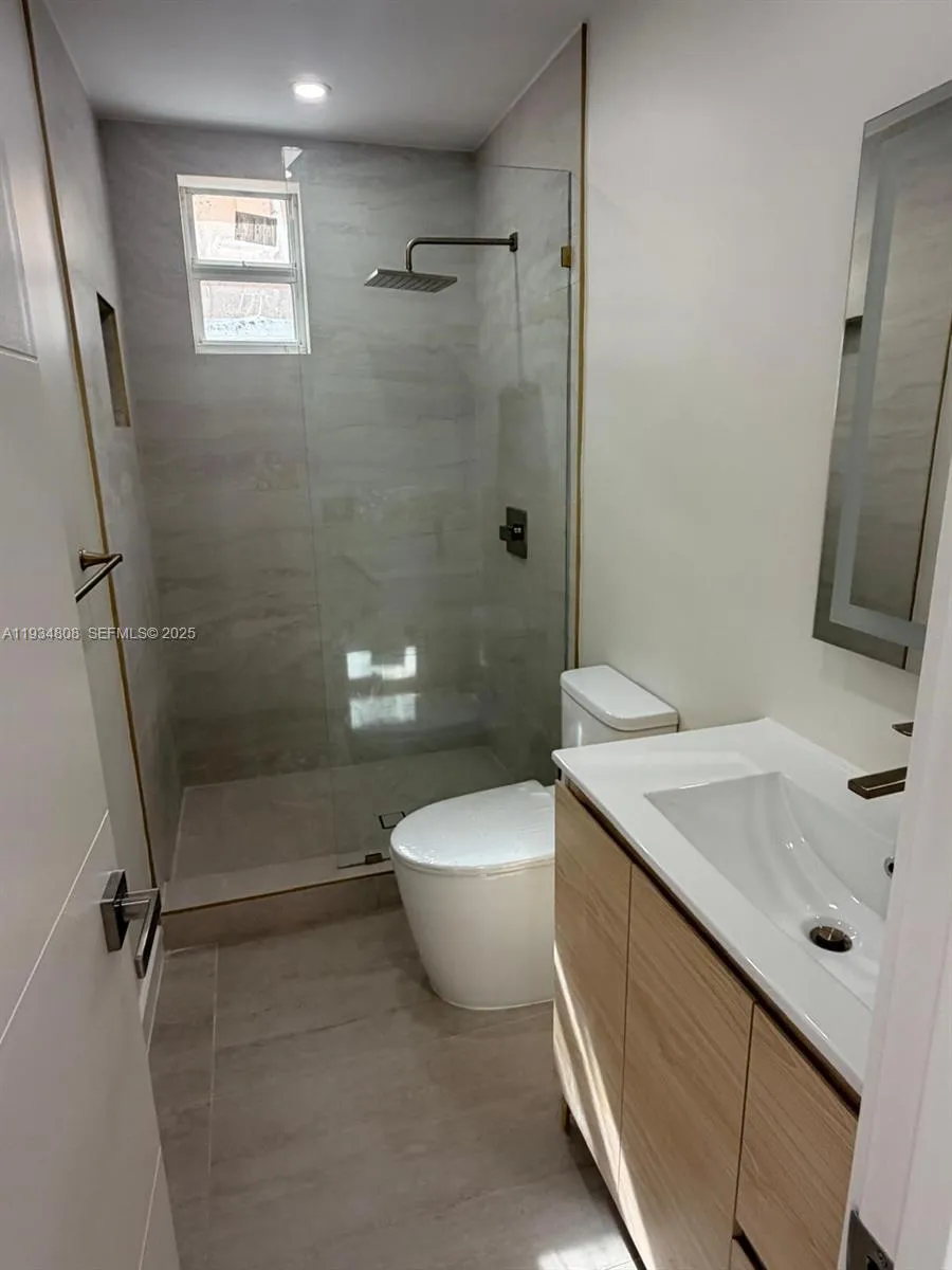 2436 SW 7th St # 9, Miami FL 33135