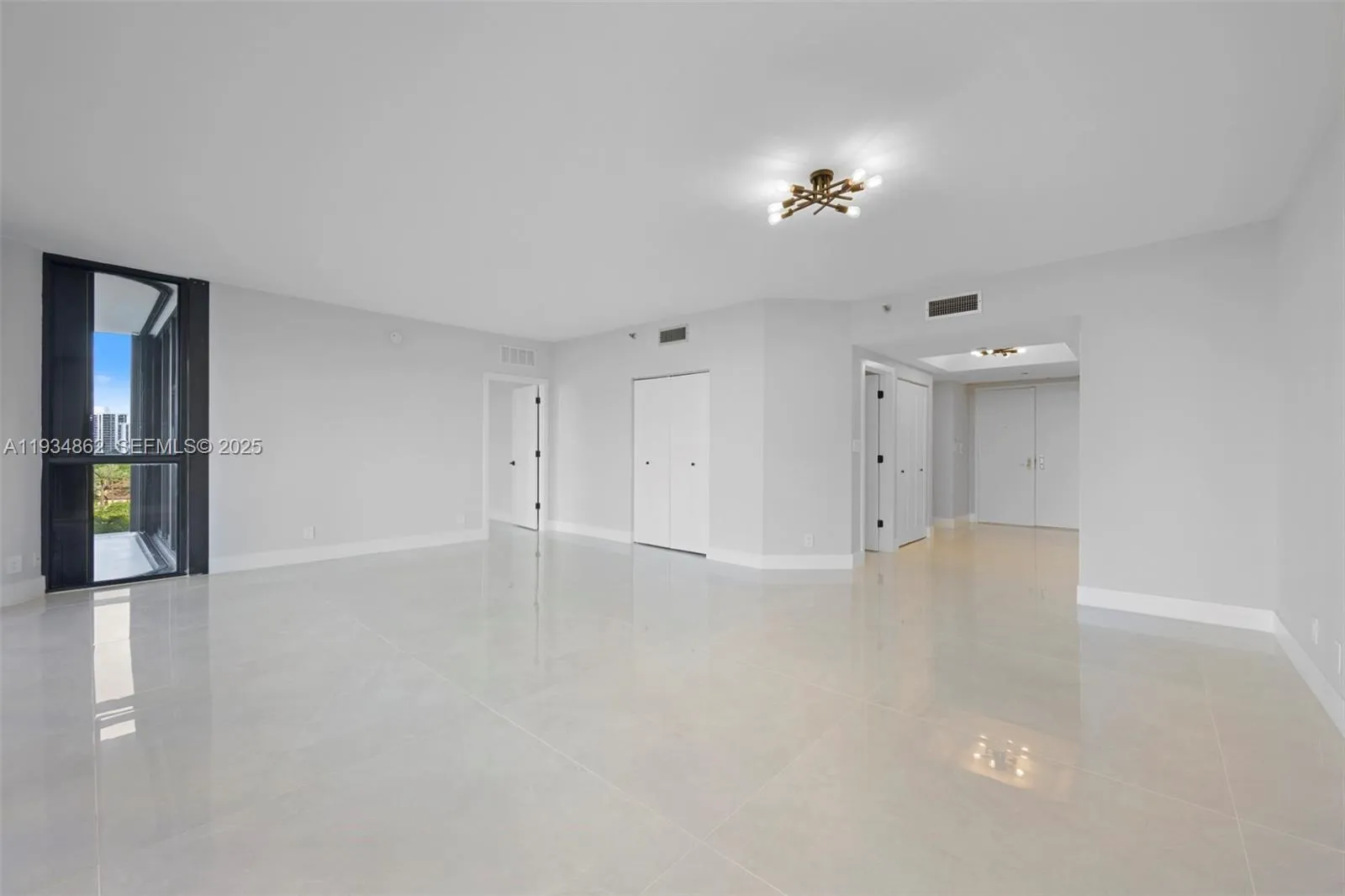 20281 E Country Club Dr # 501, Aventura FL 33180