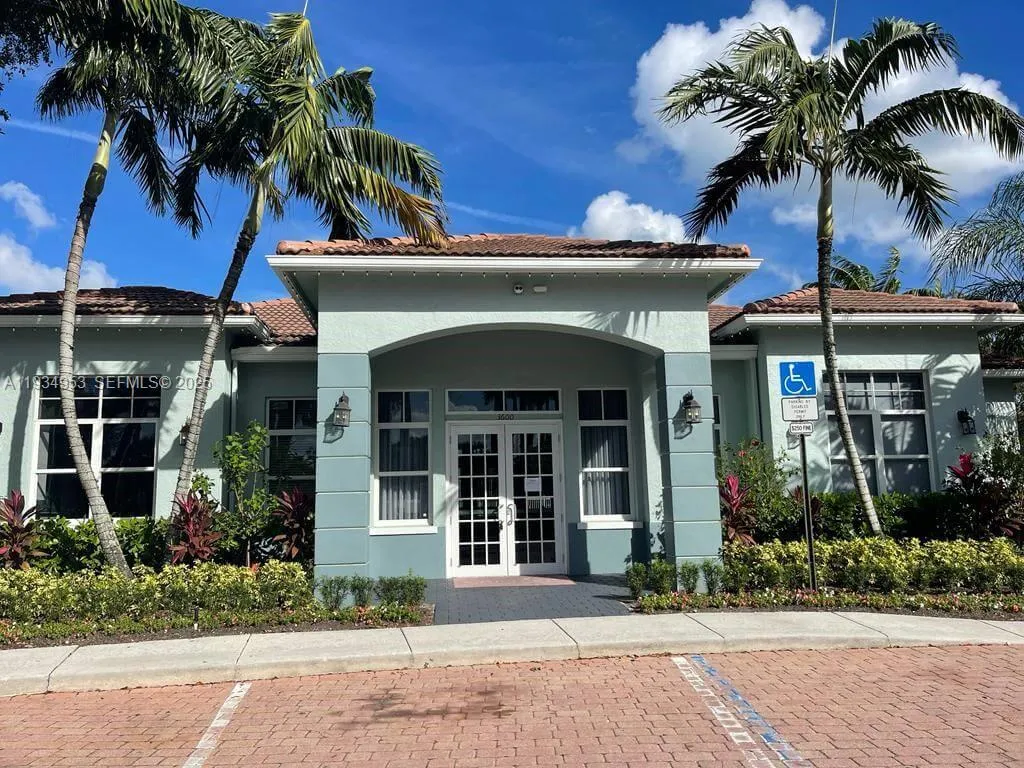 3550 Oleander Ter, Riviera Beach FL 33404