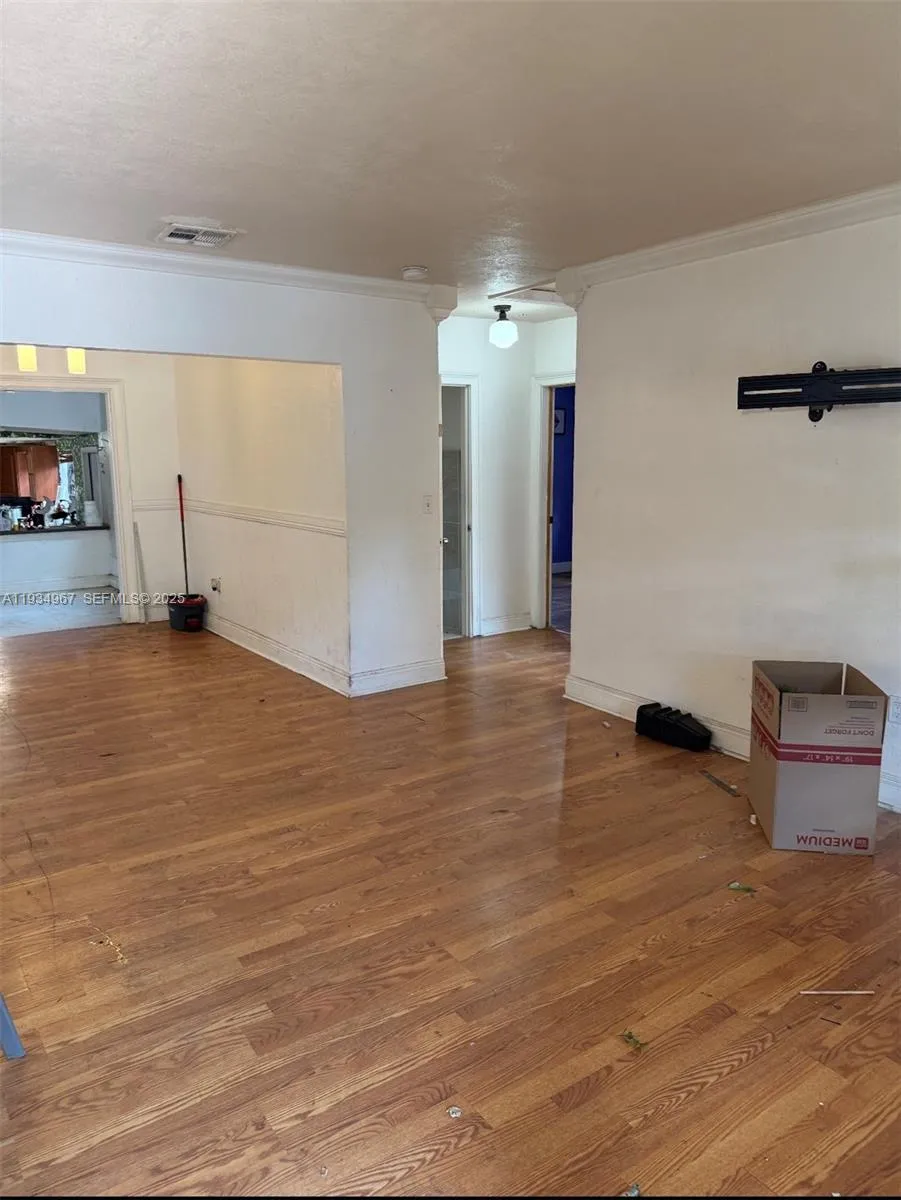 3 bedroom 2 bath for sale at 325 NW 56th St, Miami FL 33127