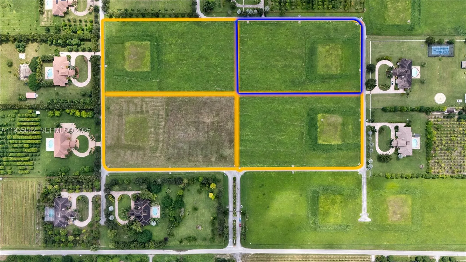 001 SW 215 av, Homestead FL 33030