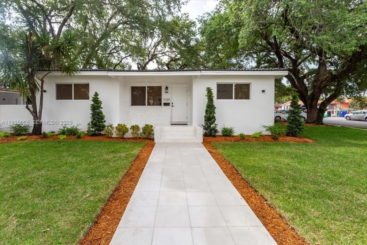 4 bedroom 2 bath for sale at 3260 NW 9th St, Miami FL 33125