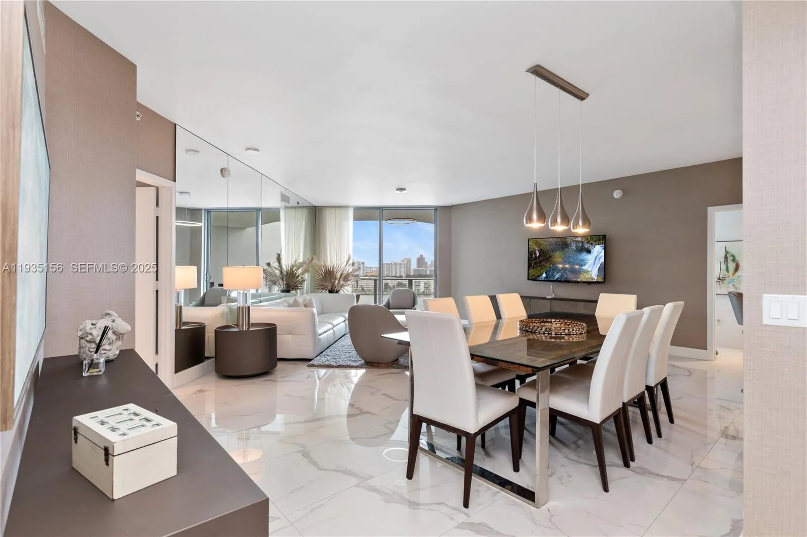 3 bedroom 3 bath for sale at 17301 Biscayne Blvd # 908, North Miami Beach FL 33160