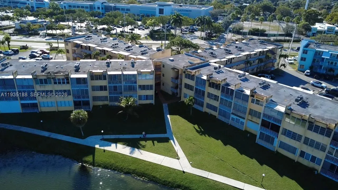 1551 NE Miami Gardens Dr # 216, Miami FL 33179