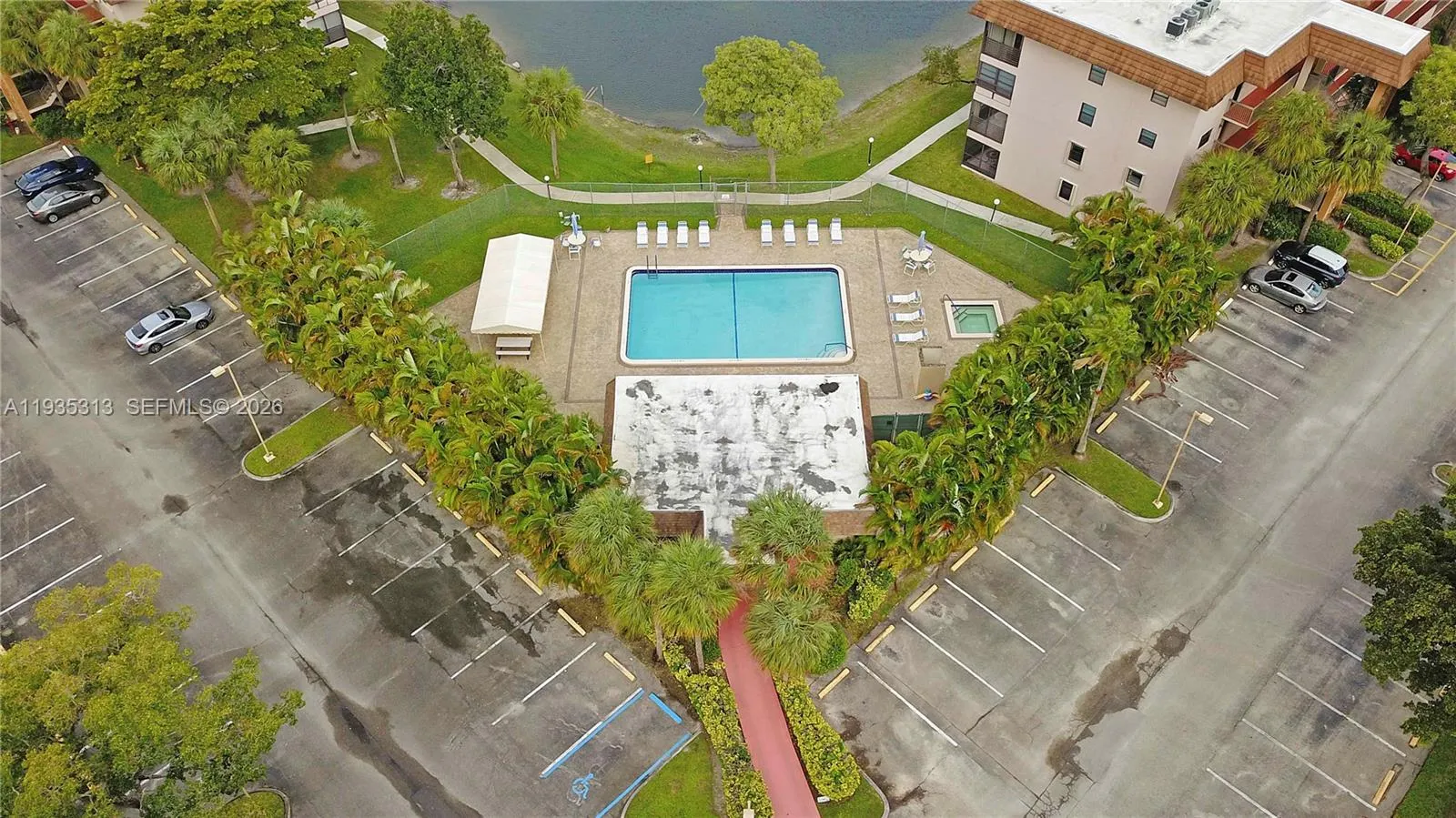 4930 E Sabal Palm Blvd # 306, Tamarac FL 33319