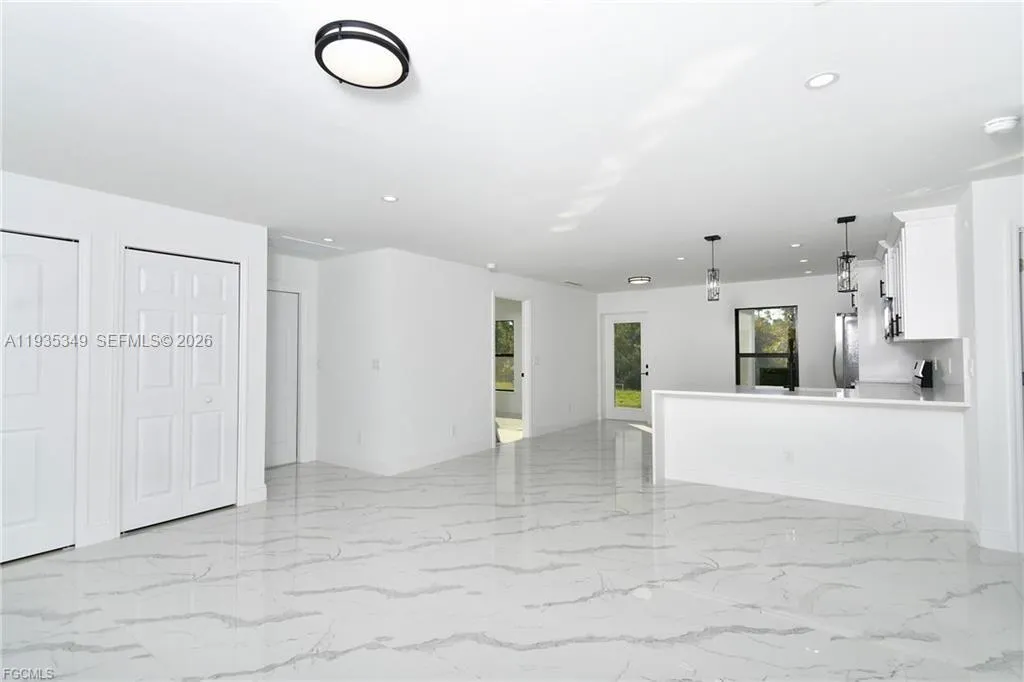 3417 57th st W, Other City - In The State Of Florida FL 33971