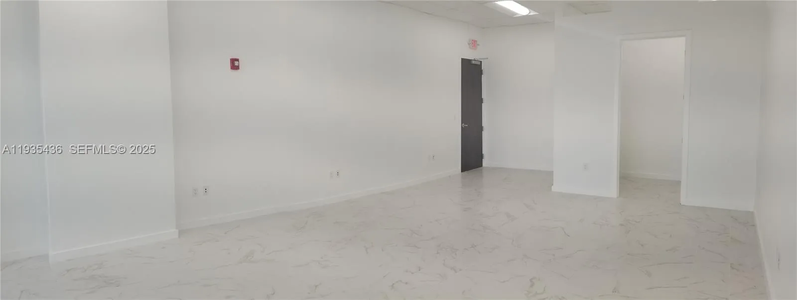 20200 W Dixie Hwy 901 Hwy, Miami FL 33180