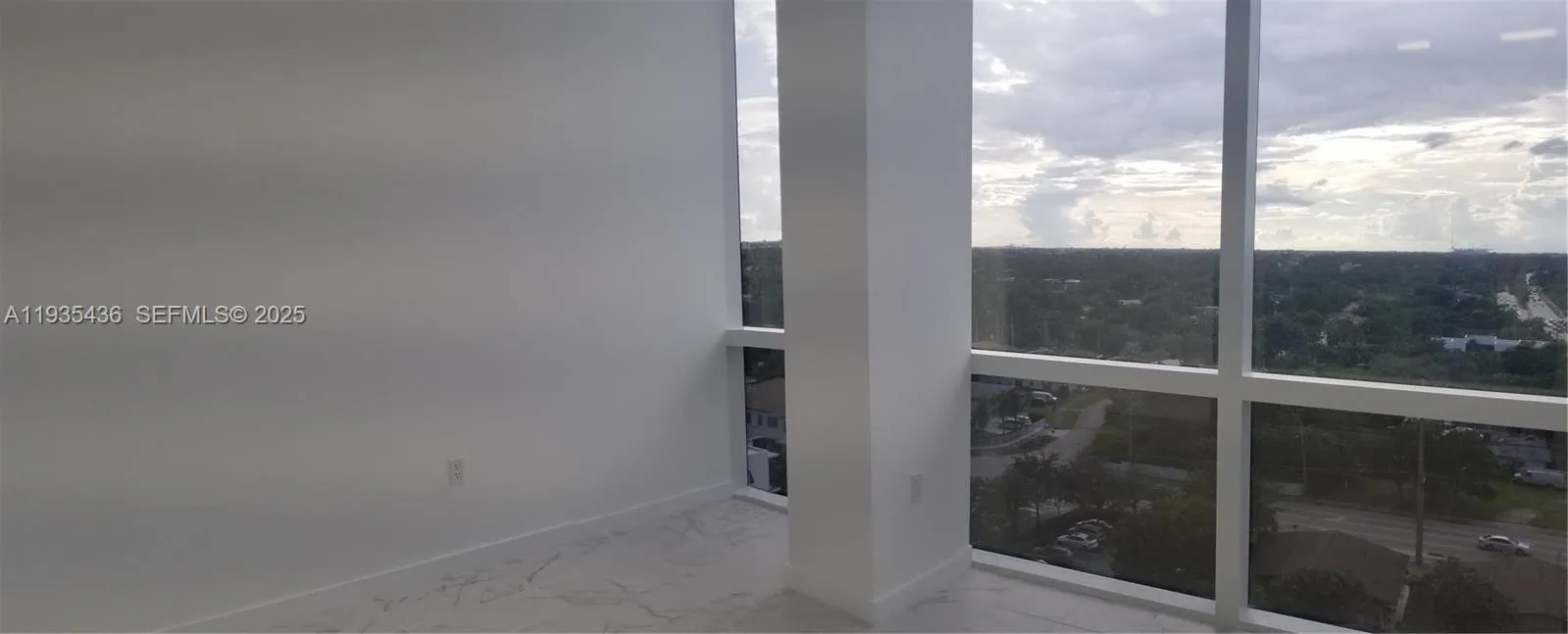 20200 W Dixie Hwy 901 Hwy, Miami FL 33180