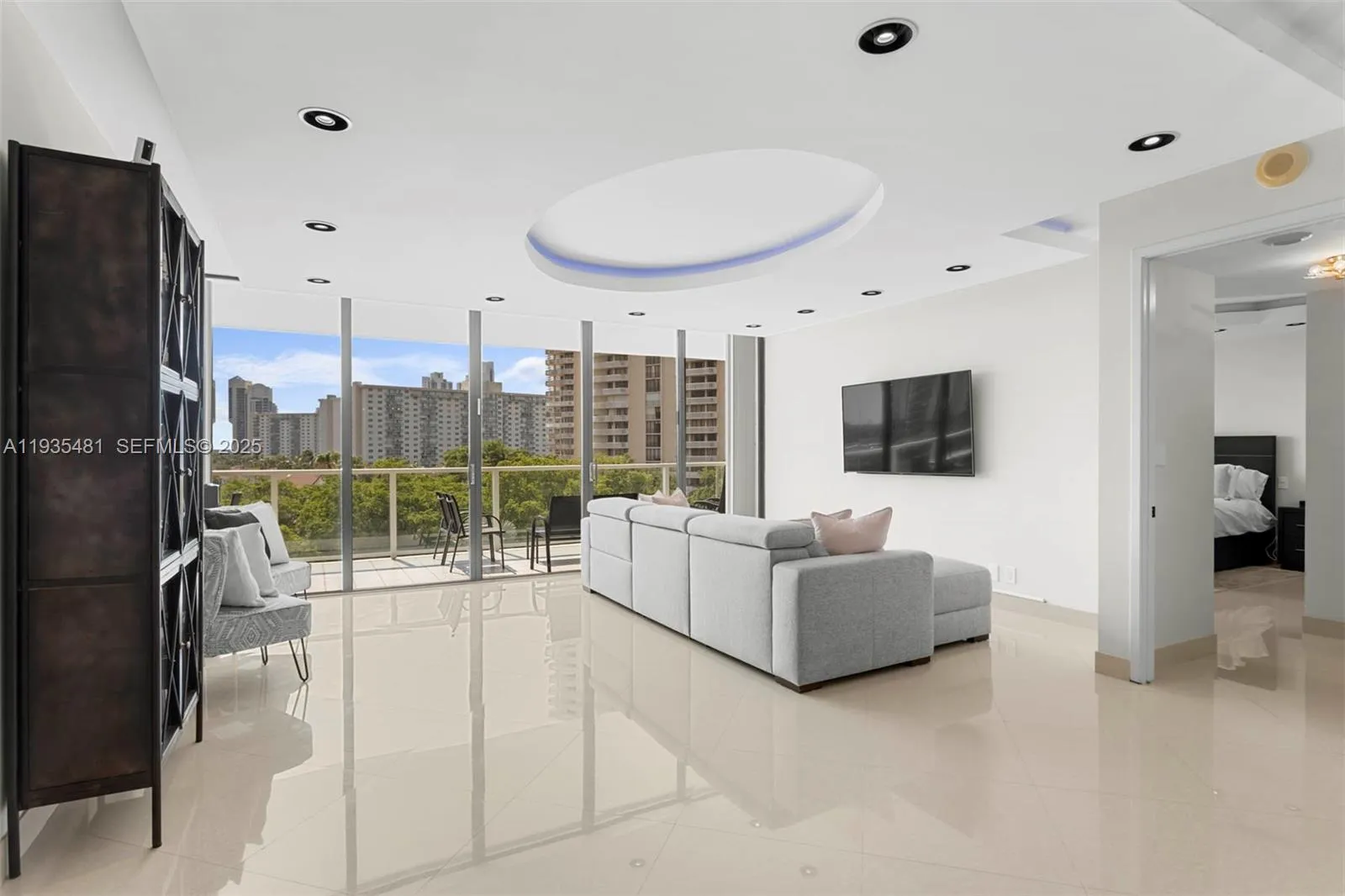 19500 Turnberry Way, Aventura FL 33180