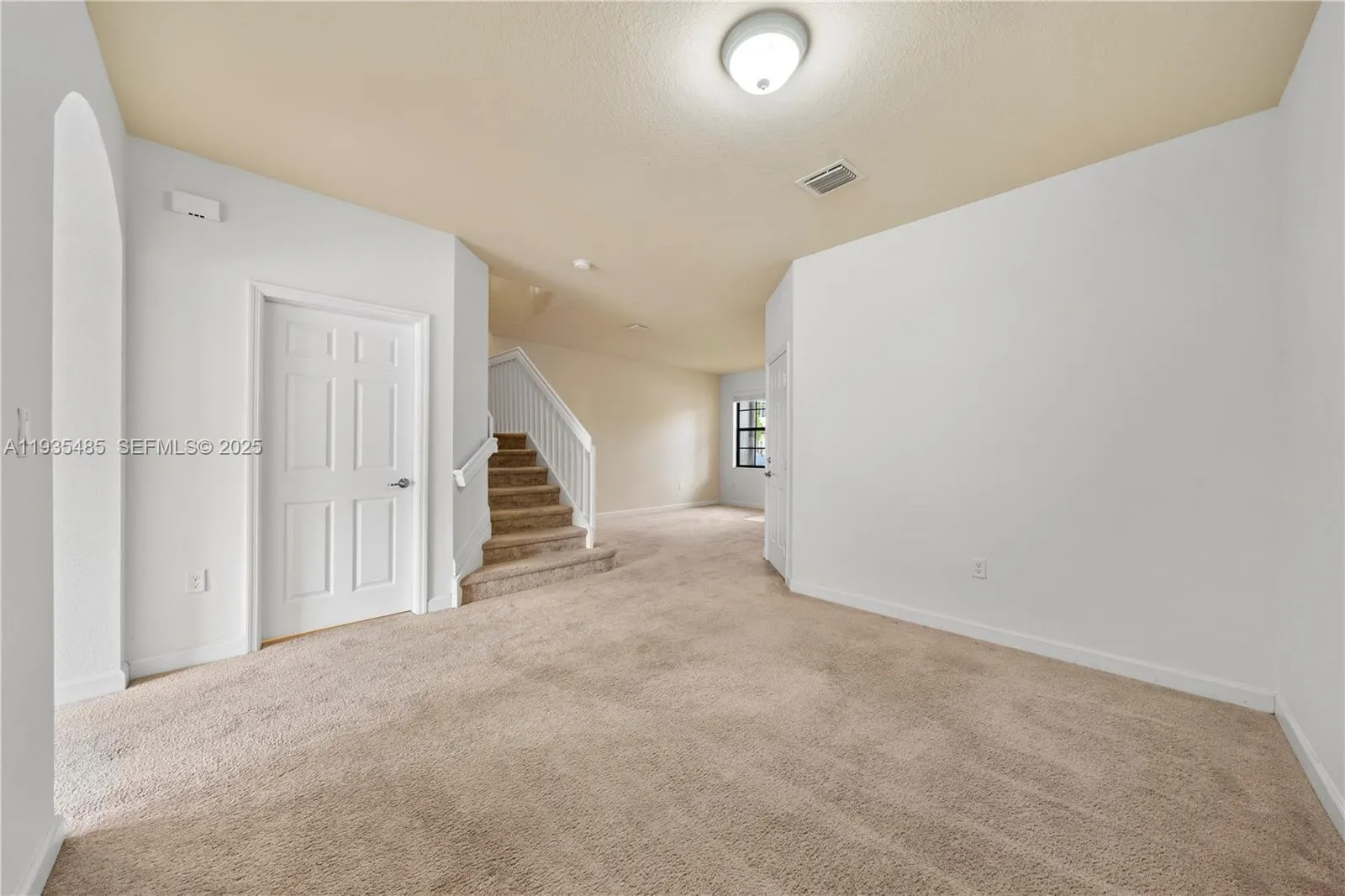 3366 W 90th Ter, Hialeah FL 33018