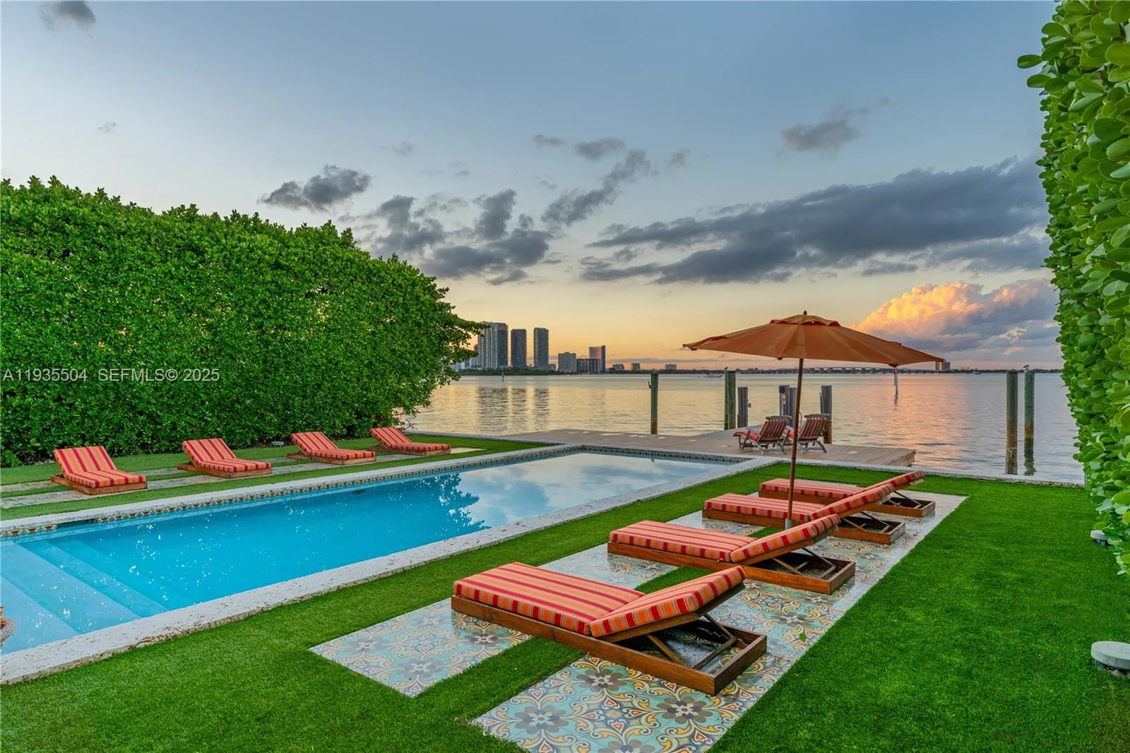 5 bedroom 7 bath for sale at 1277 N Venetian Way, Miami FL 33139