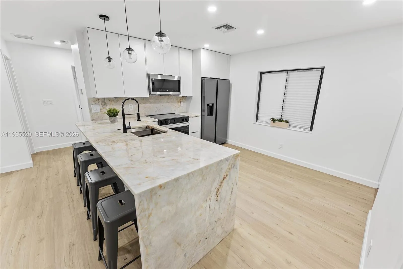 3 bedroom 2 bath for sale at 1101 SW 19th Ave, Fort Lauderdale FL 33312