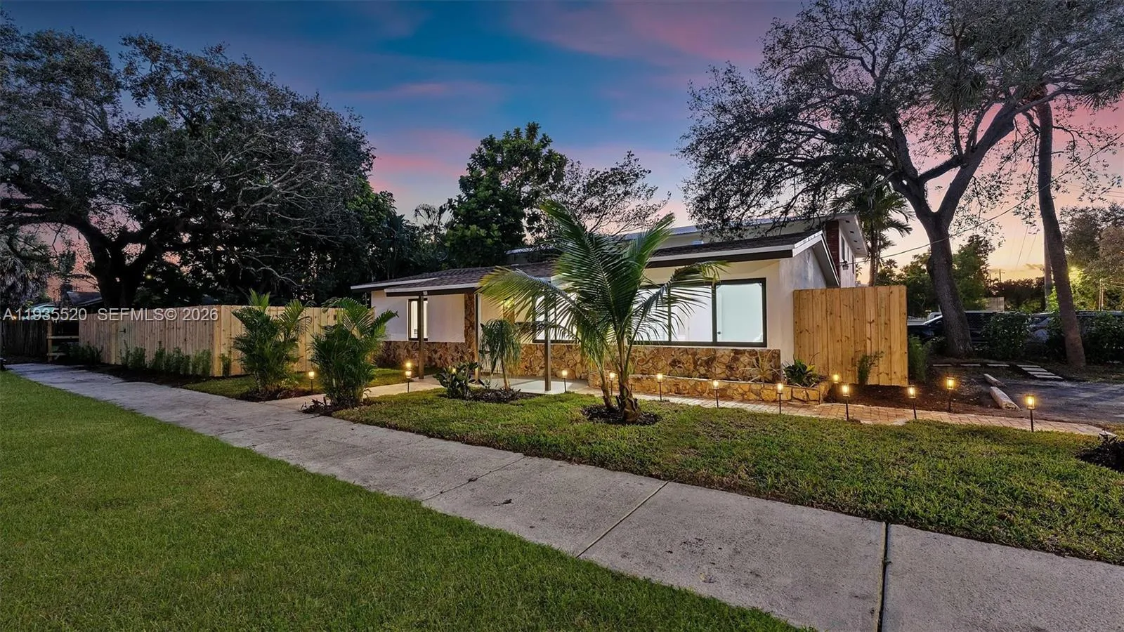1101 SW 19th Ave, Fort Lauderdale FL 33312