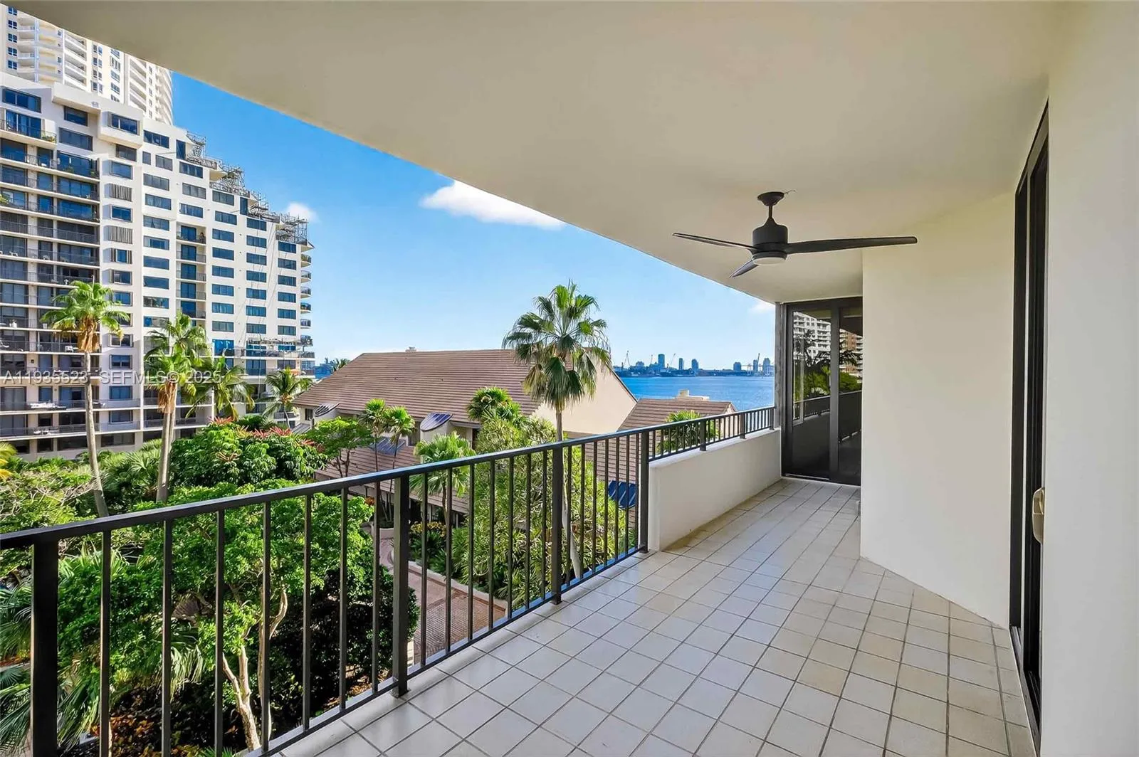 3 bedroom 3 bath for sale at 520 Brickell Key Dr # A604, Miami FL 33131
