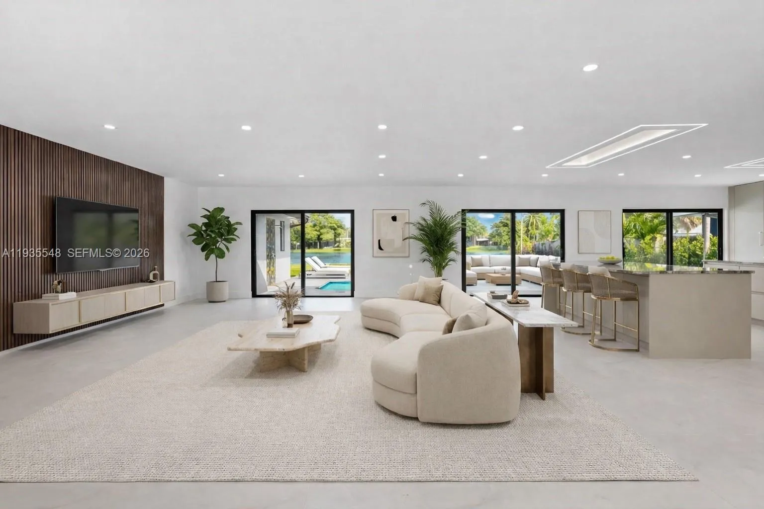 18735 NE 18th Ave, Miami FL 33179