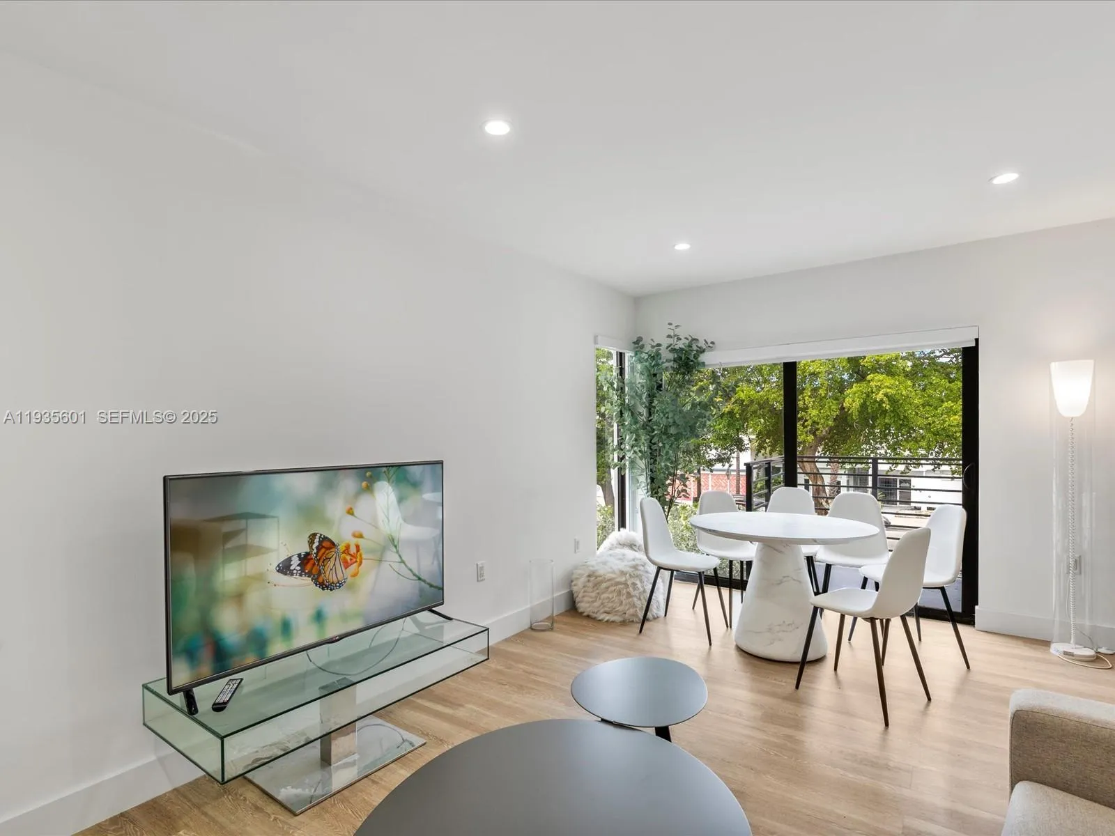 1134 71st St # 3, Miami Beach FL 33141