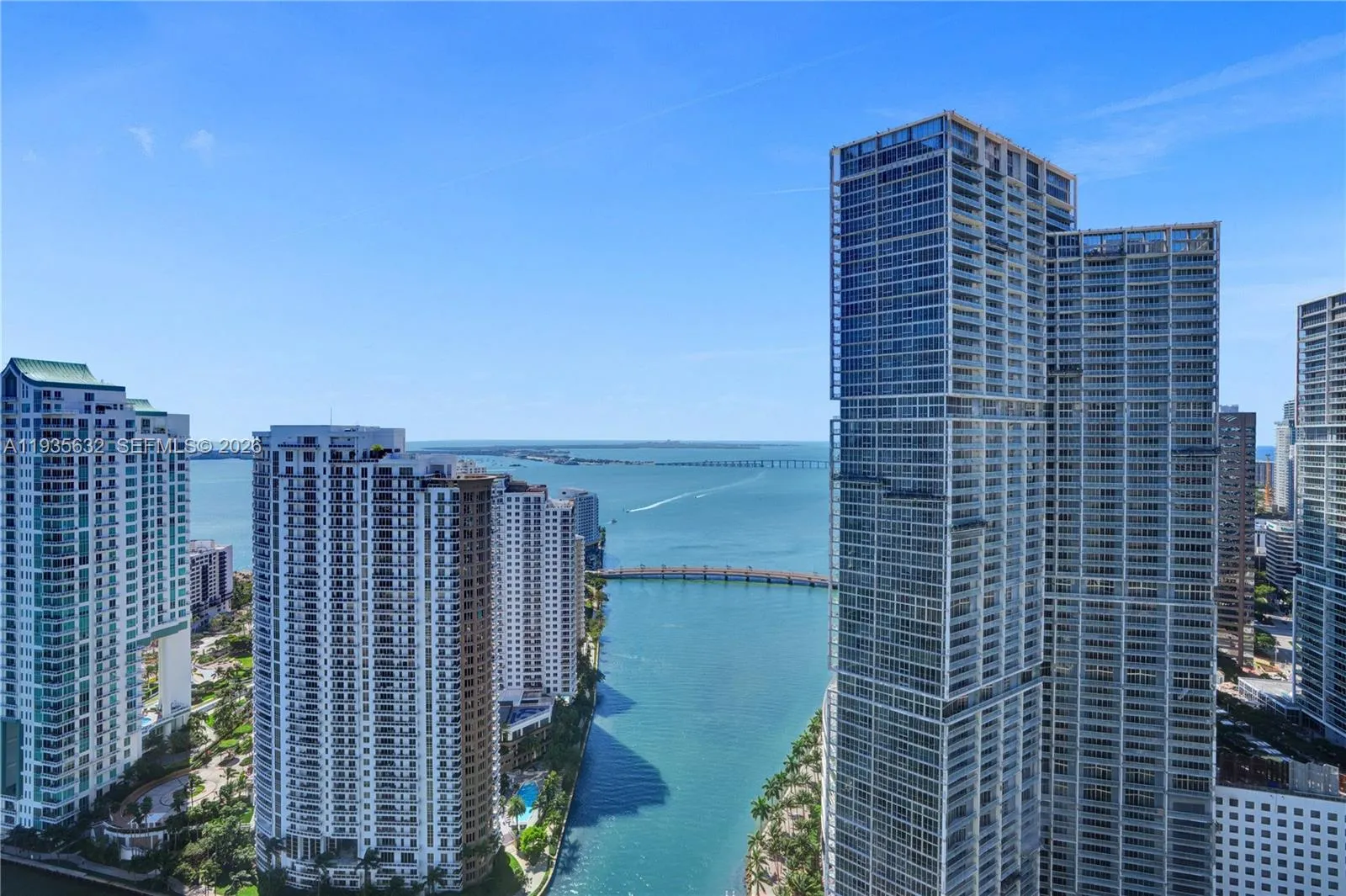 300 Biscayne Blvd Way # 3704C, Miami FL 33131