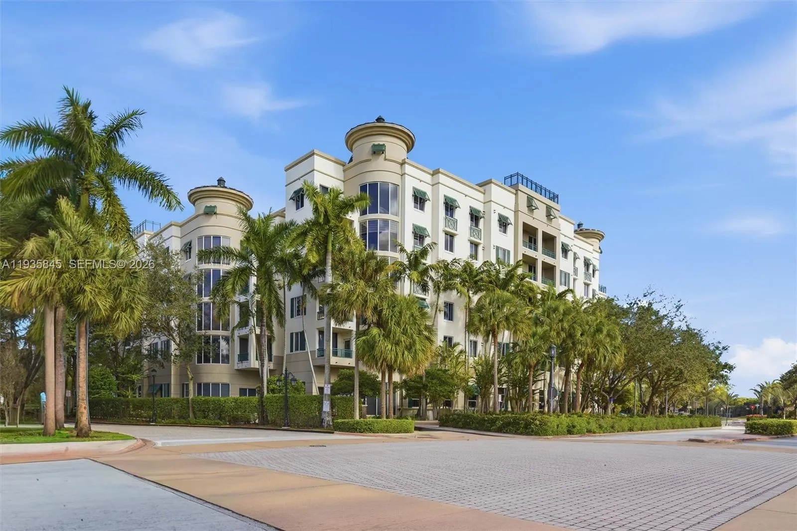 2 bedroom 2 bath for sale at 510 NW 84th Ave # 642, Plantation FL 33324