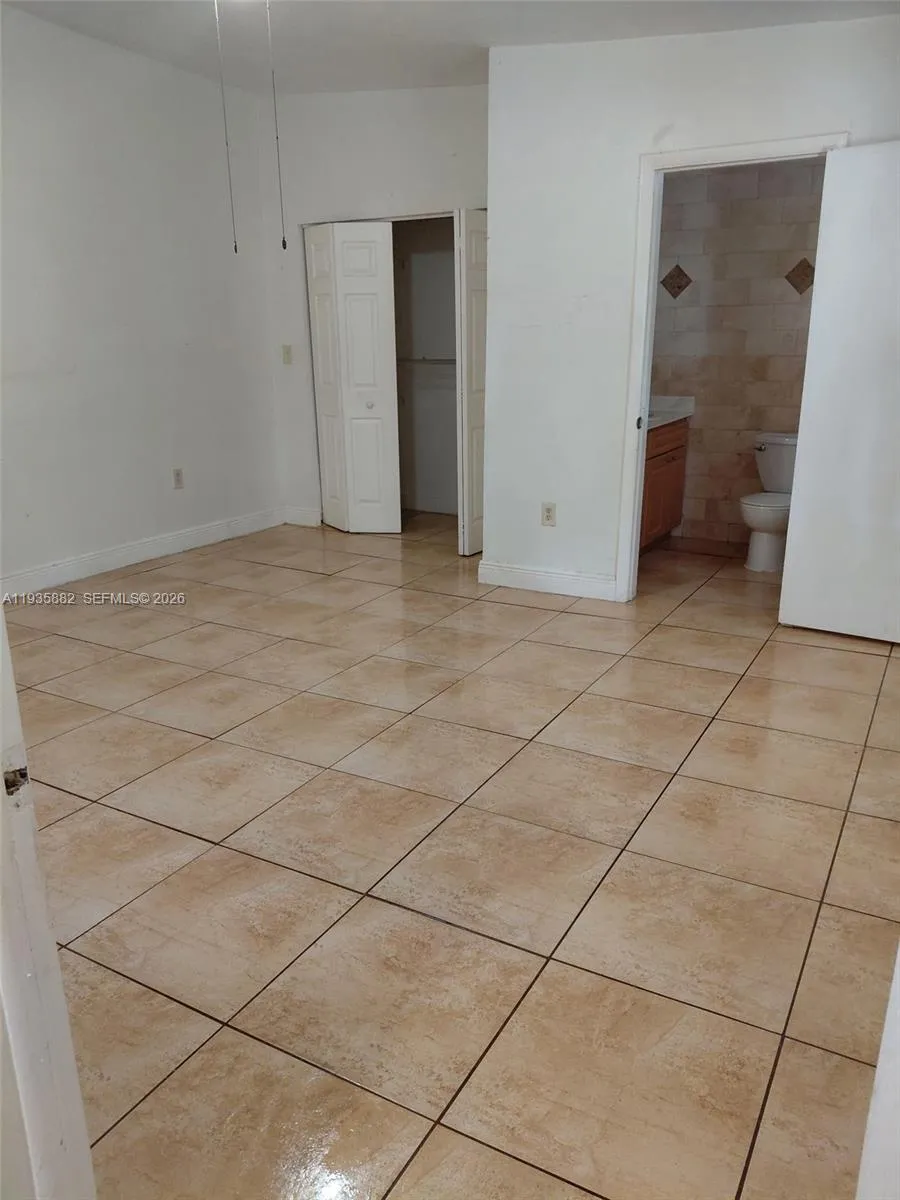3503 SW 24th St # 3503, Miami FL 33145
