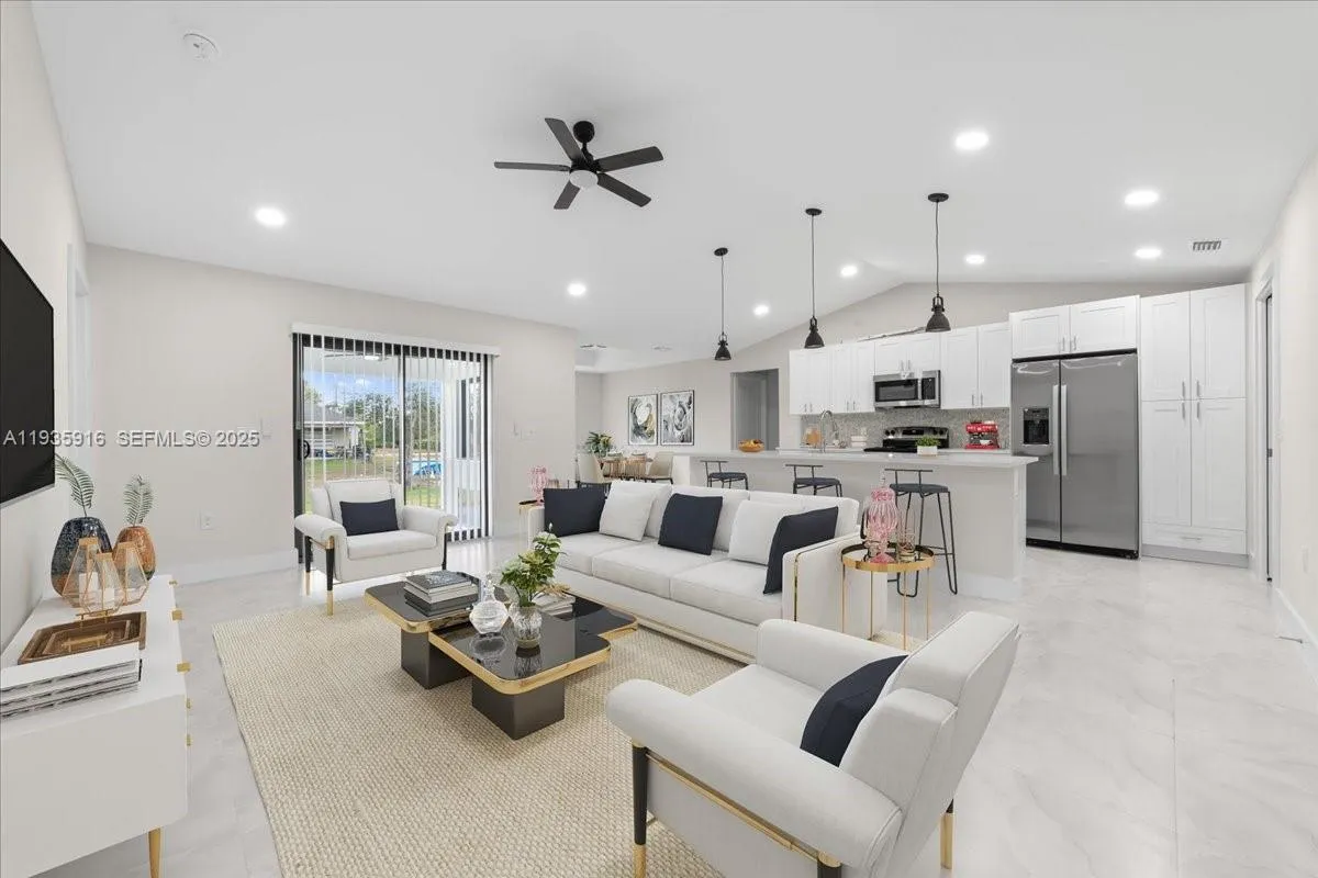 3202 SW 8th Street, Other City - In The State Of Florida FL 33976