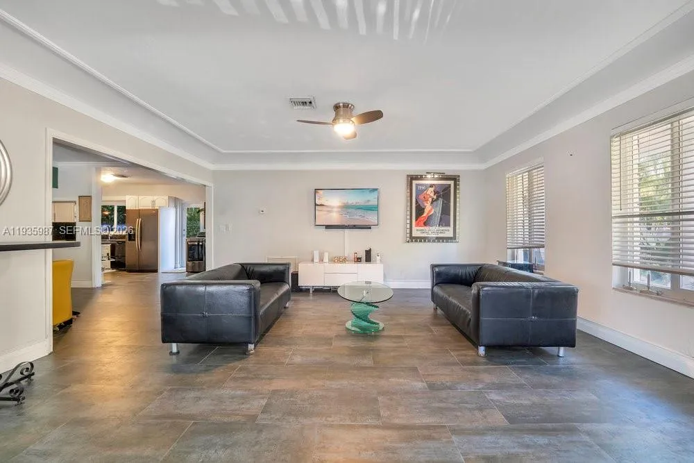 634 NE 72nd Ter, Miami FL 33138