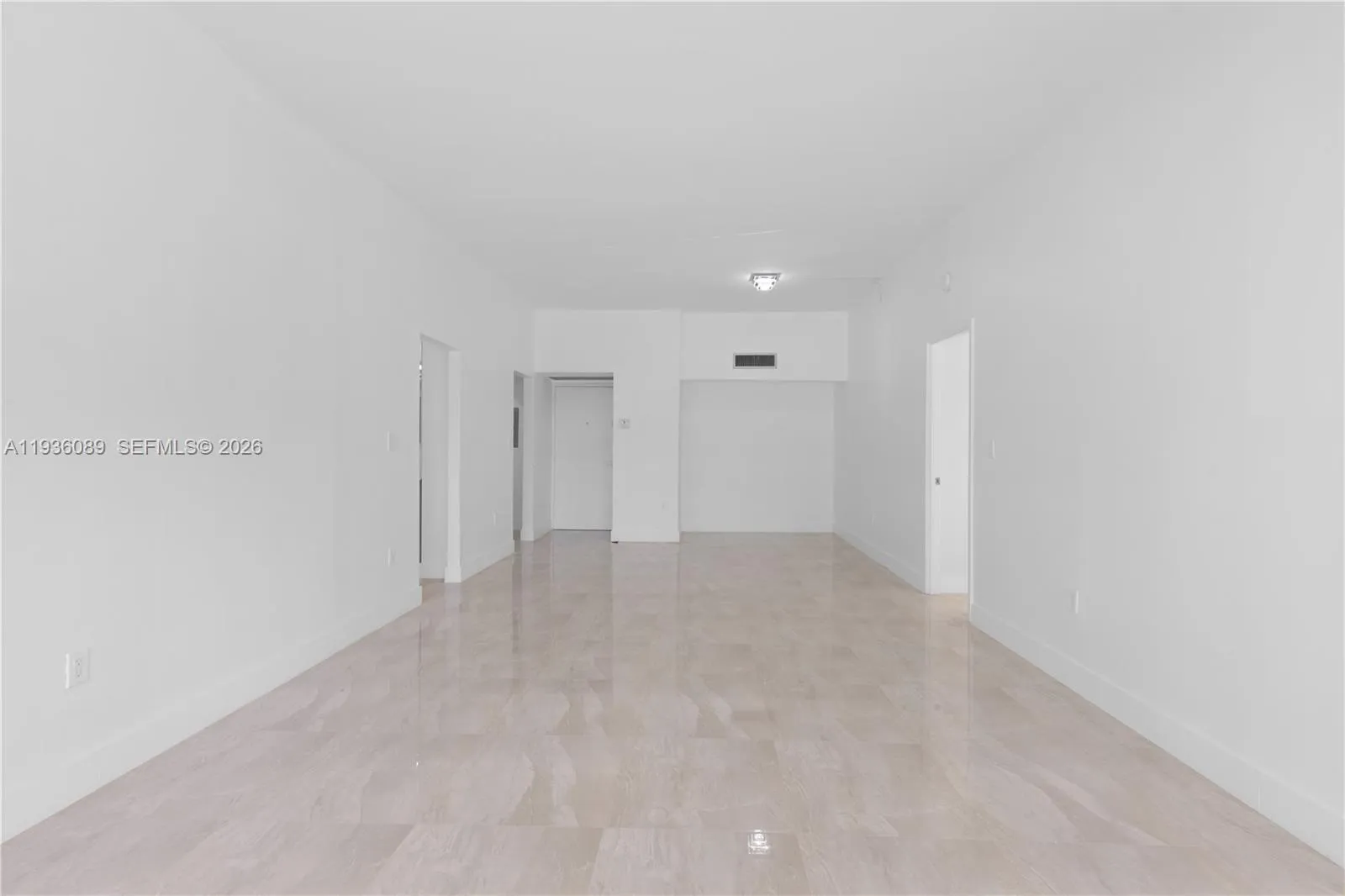 3731 N Country Club Dr # 124, Aventura FL 33180