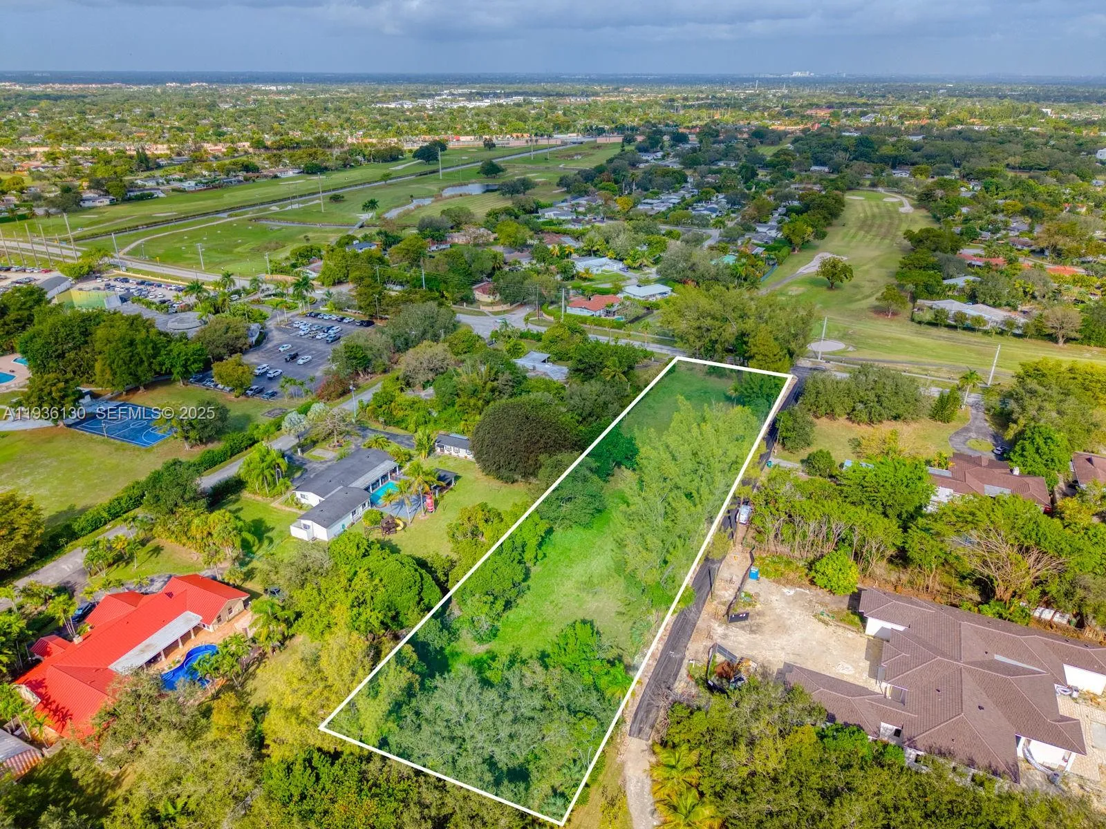 9840 SW 104th St, Miami FL 33176