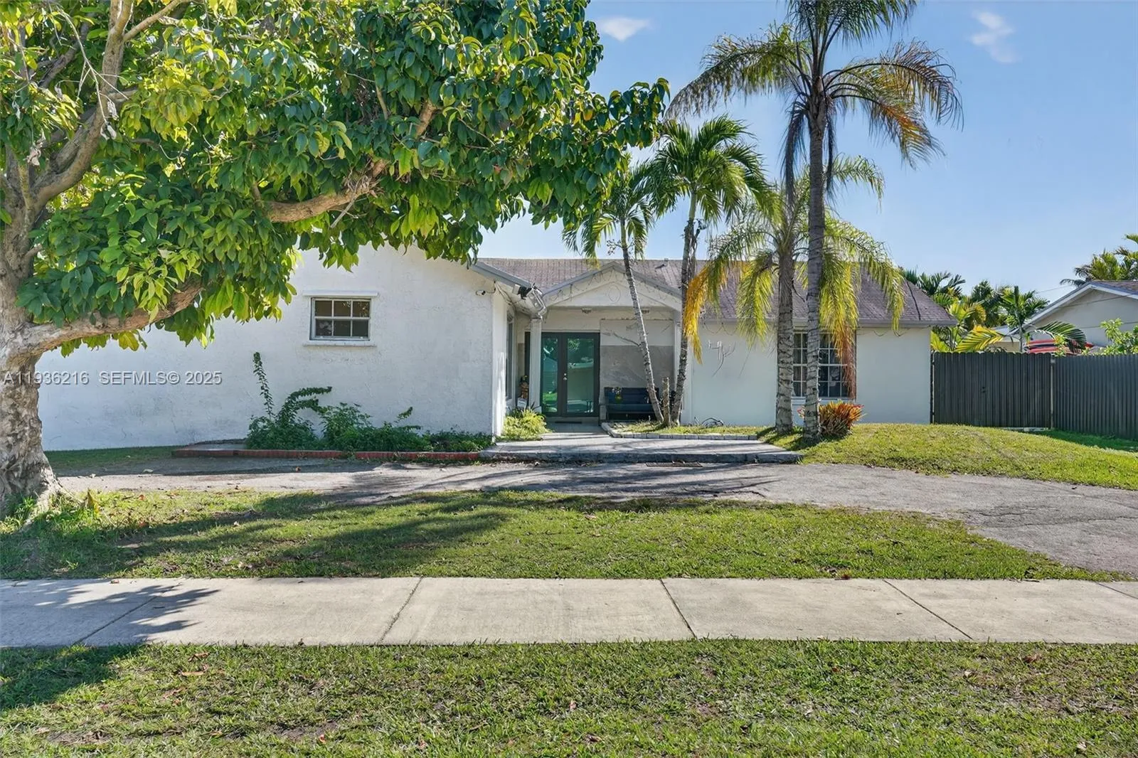 19641 Sterling Dr, Cutler Bay FL 33157