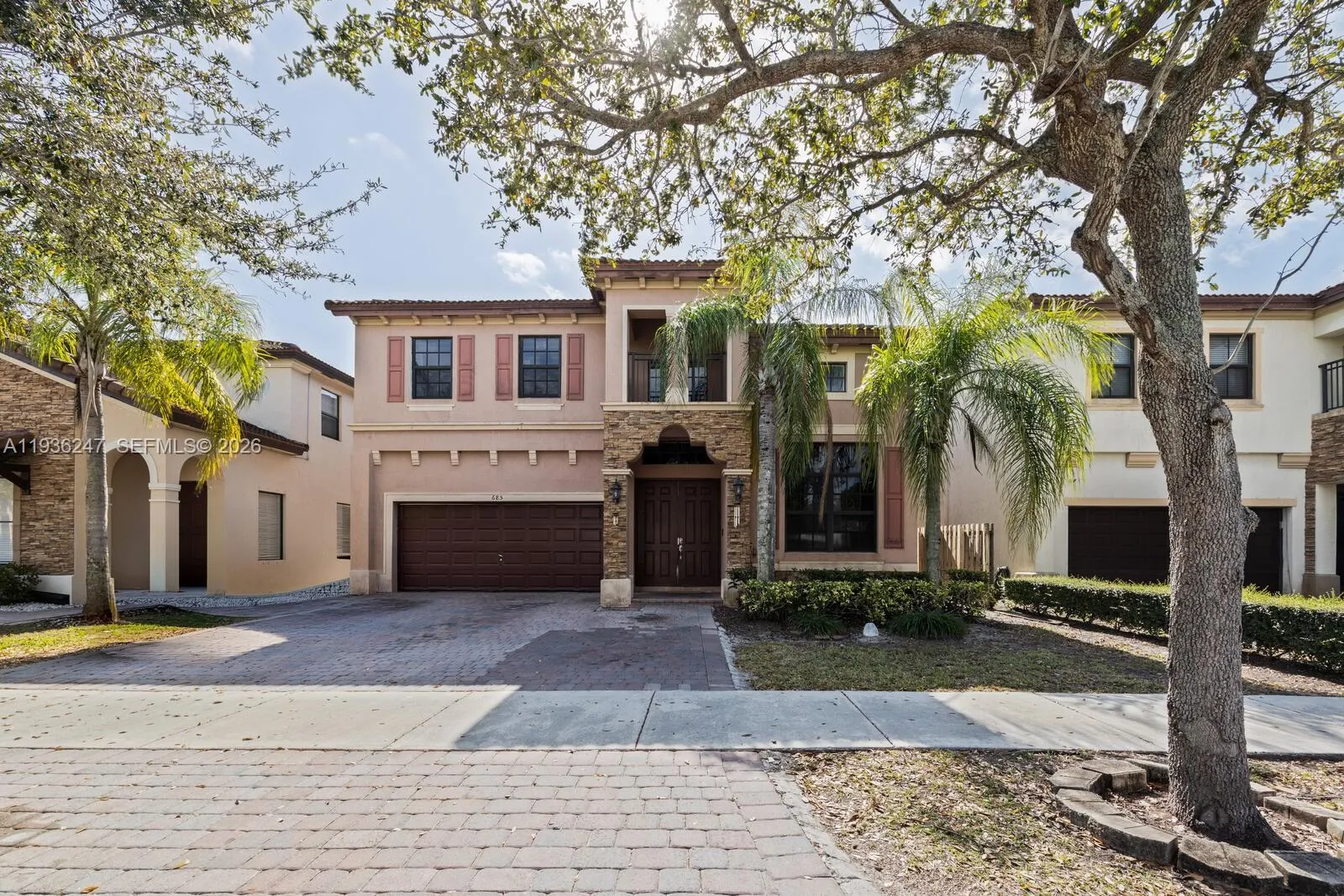 5 bedroom 3 bath for sale at 685 SE 37th Pl, Homestead FL 33033