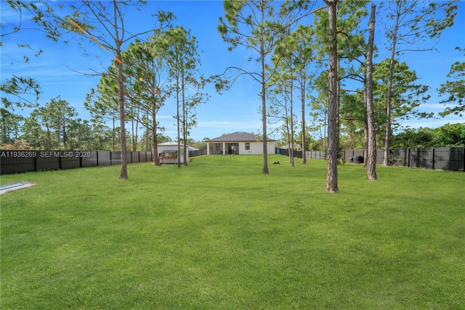 1112 Clark Ave, Lehigh Acres FL 33972